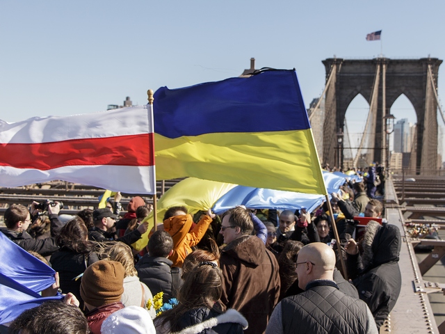 В Нью-Йорке украинцы и беларусы отпраздновали победу Майдана